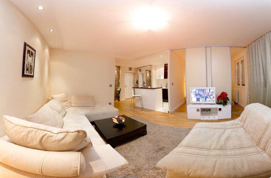 Slavija Square Apartments Belgrade Room photo